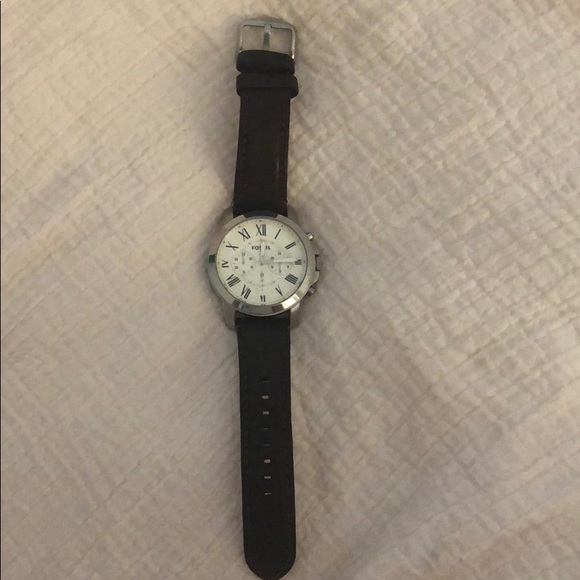 200$ (BRAND NEW) Big Face Fossil Watch -MENS- - Picture 3 of 5